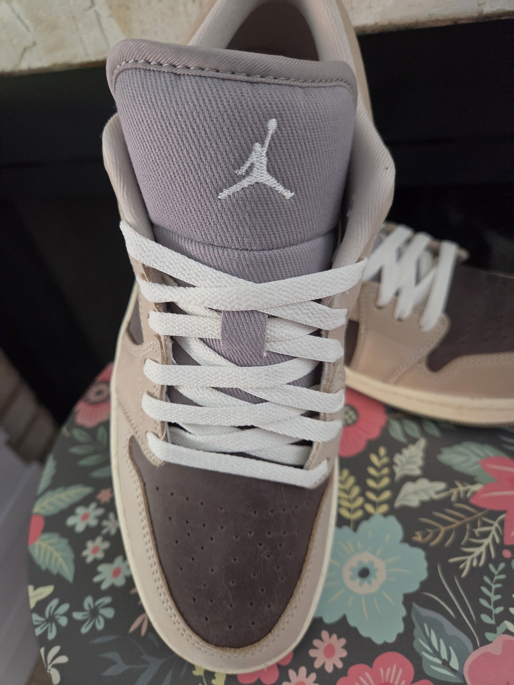 Brand New AJ1-Low Sneakers in Taupe, Beige & White